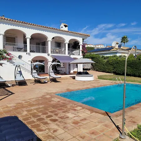 Luxury Sea Views With Pool